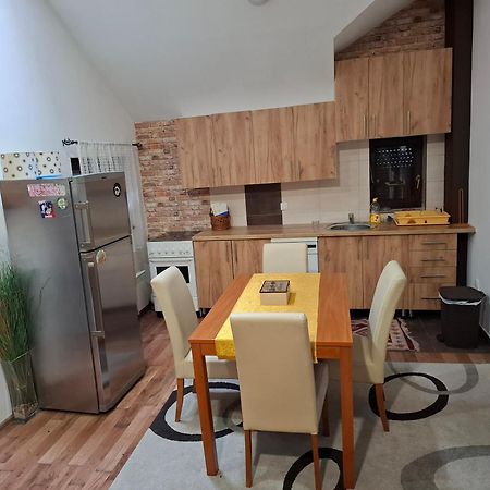 Apartment T&T ياهورينا المظهر الخارجي الصورة