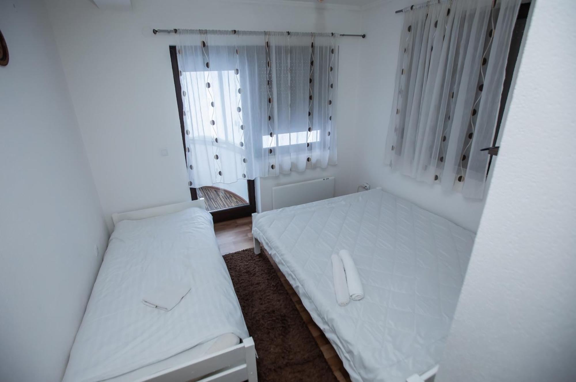 Apartment T&T ياهورينا المظهر الخارجي الصورة